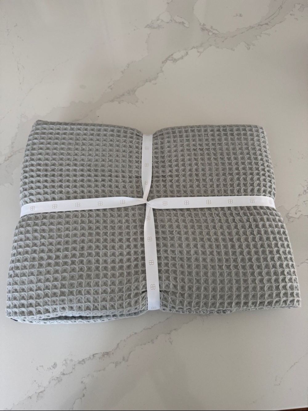Boll & Branch Waffle Whipstitch throw blanket NWT - Picture 6 of 6